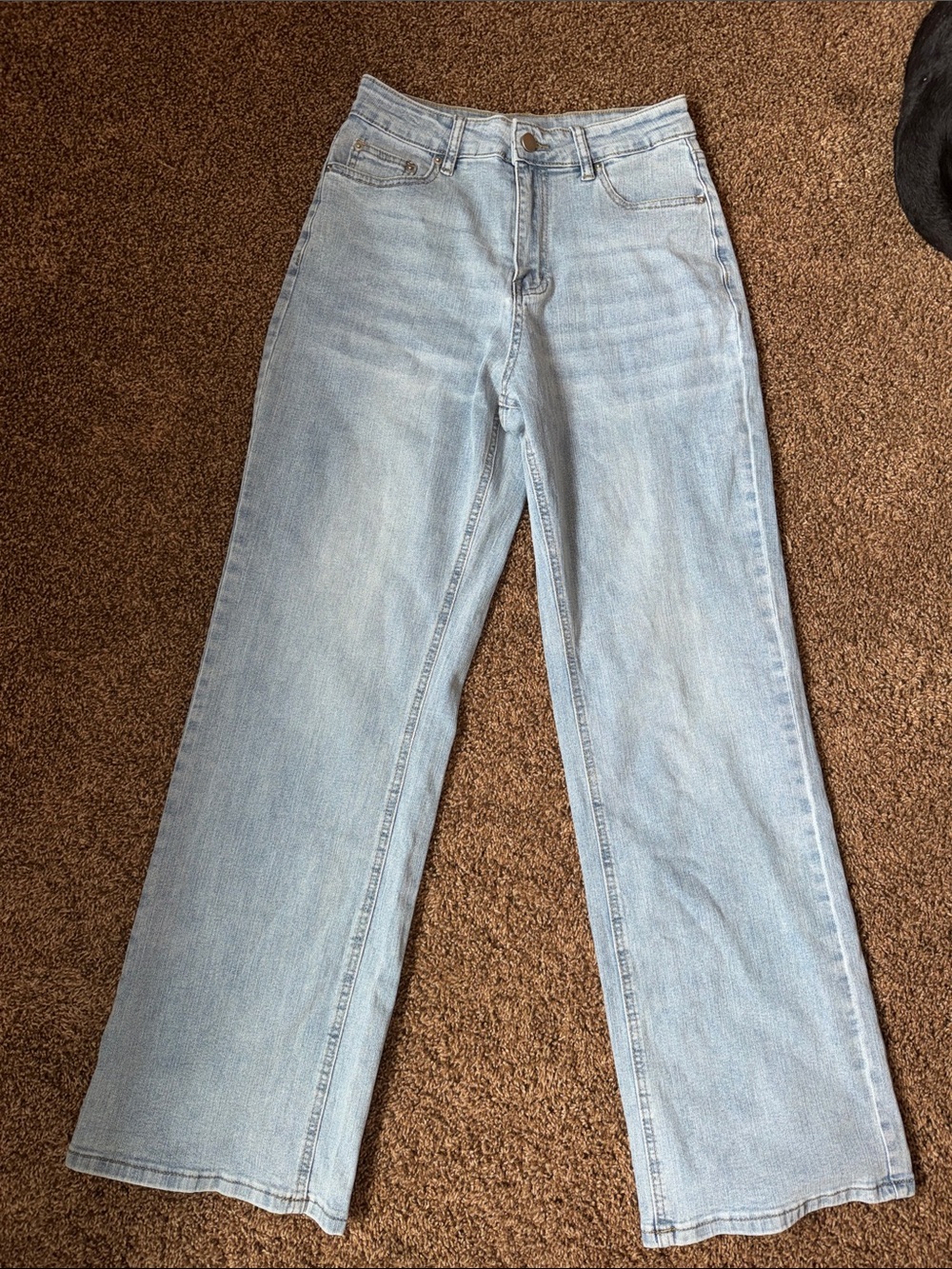Light Wash High-Rise Wide Leg Jeans - Light Blue